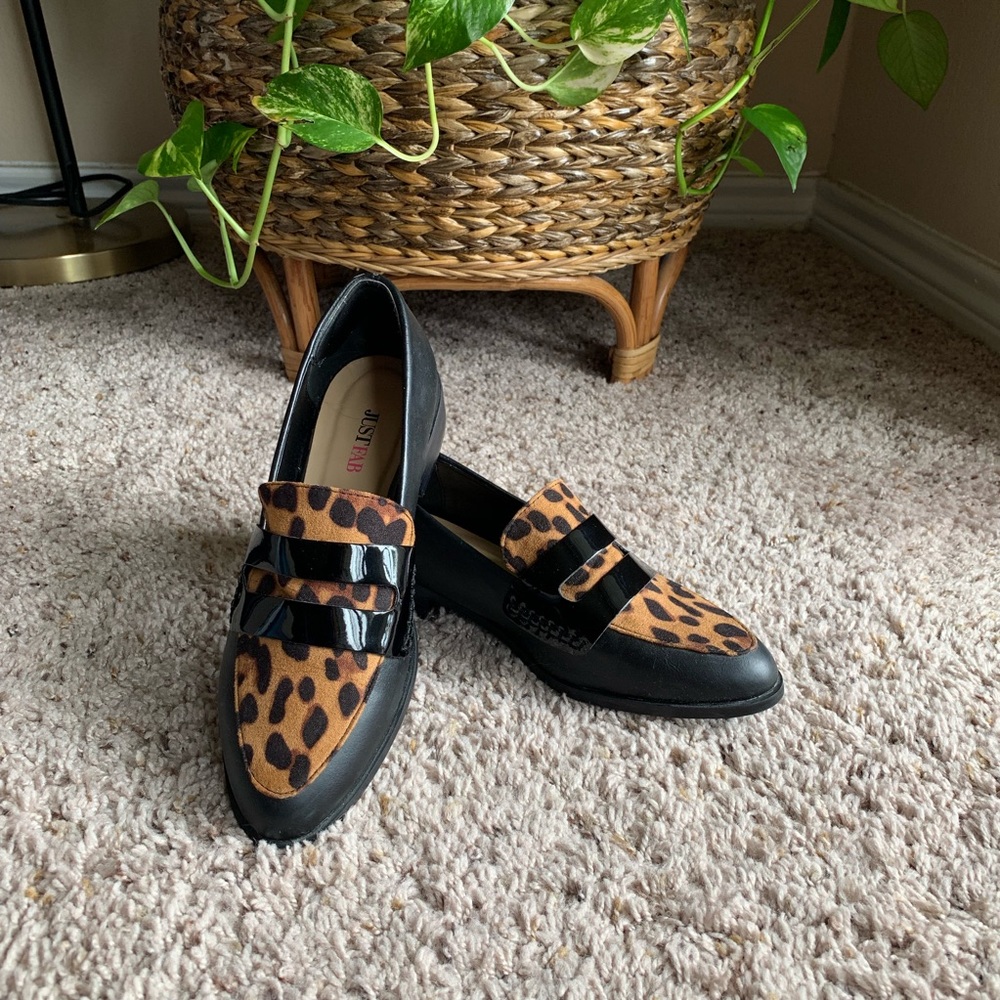 CHEETAH PRINT LOAFERS